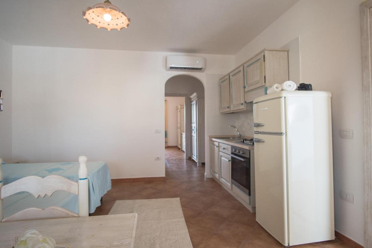 Le Residenze Del Golfo Di Orosei 아파트 호텔 외부 사진