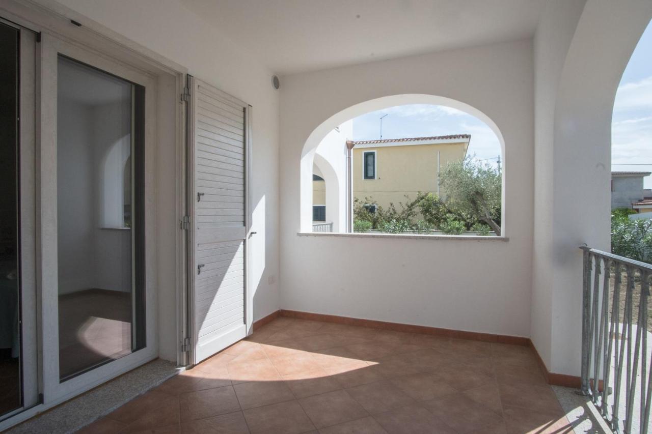 Le Residenze Del Golfo Di Orosei 아파트 호텔 외부 사진